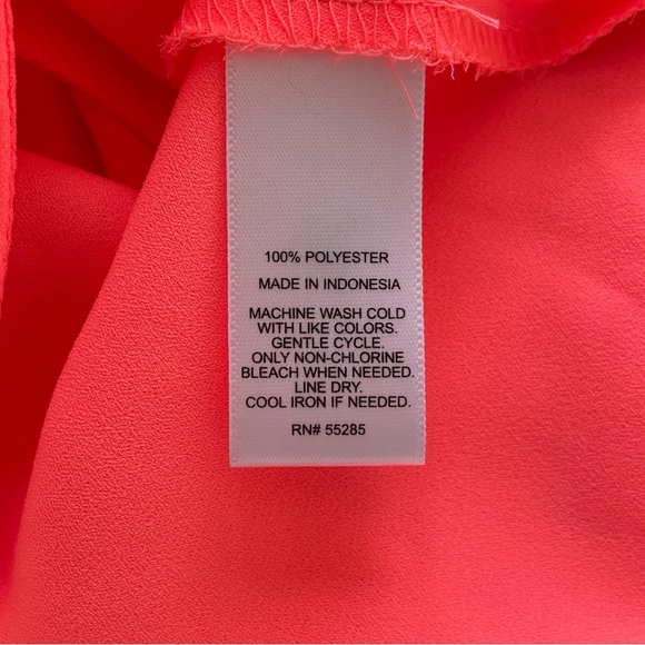 Express Button-Down Blouse Size XS - Picture 15 of 15